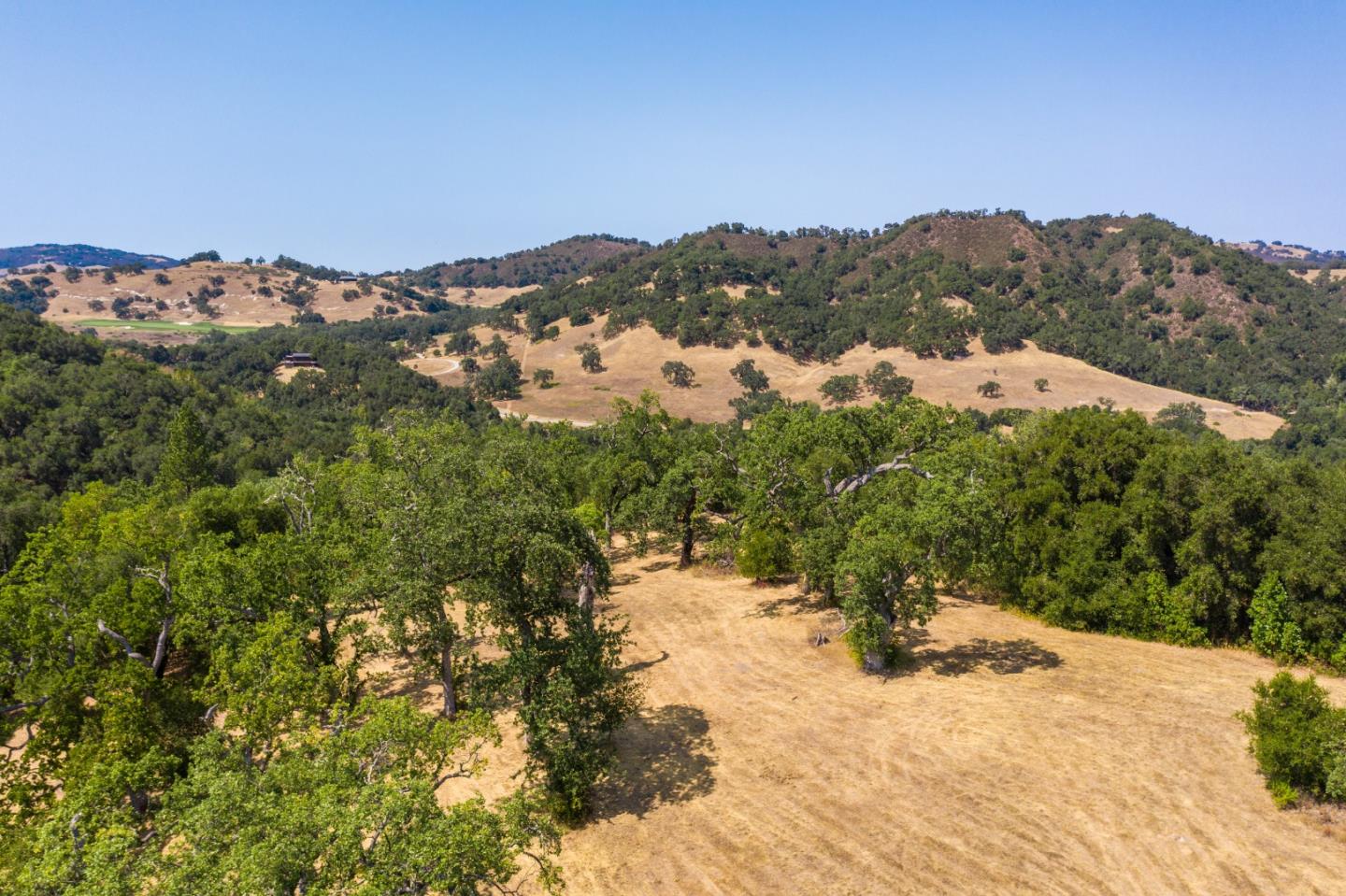 Detail Gallery Image 15 of 19 For 39 Arroyo Sequoia, Carmel Valley,  CA 93923 - – Beds | – Baths