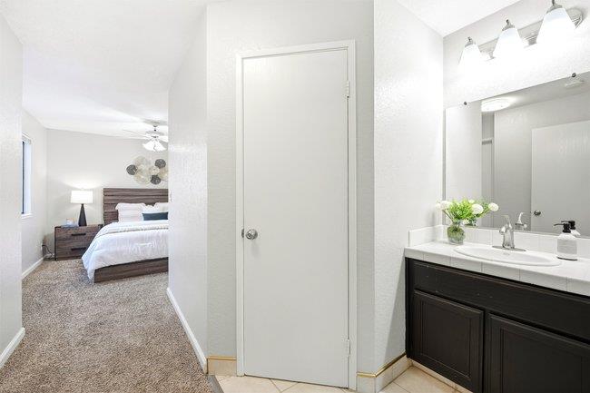 Detail Gallery Image 10 of 27 For 8550 Wren Ave 3b,  Gilroy,  CA 95020 - 2 Beds | 2 Baths