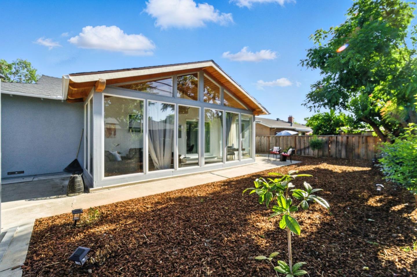 Detail Gallery Image 34 of 37 For 1705 Blossom Hill Rd, San Jose,  CA 95124 - 3 Beds | 2 Baths