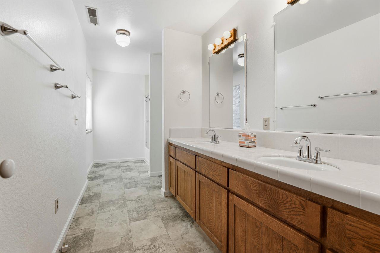 Detail Gallery Image 38 of 66 For 53 La Rancheria, Carmel Valley,  CA 93924 - 4 Beds | 3 Baths