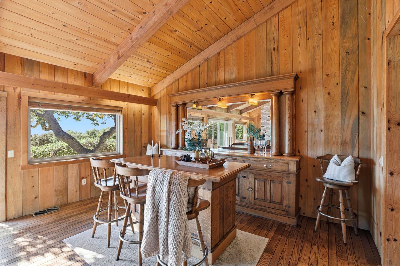 Detail Gallery Image 9 of 66 For 53 La Rancheria, Carmel Valley,  CA 93924 - 4 Beds | 3 Baths