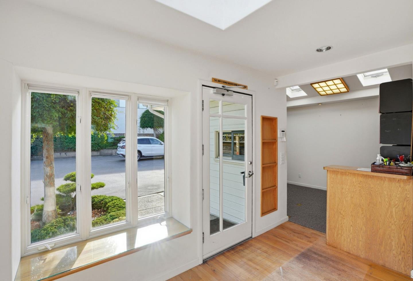 Detail Gallery Image 14 of 20 For 167 El Dorado St, Monterey,  CA 93940 - 1 Beds | 0/1 Baths