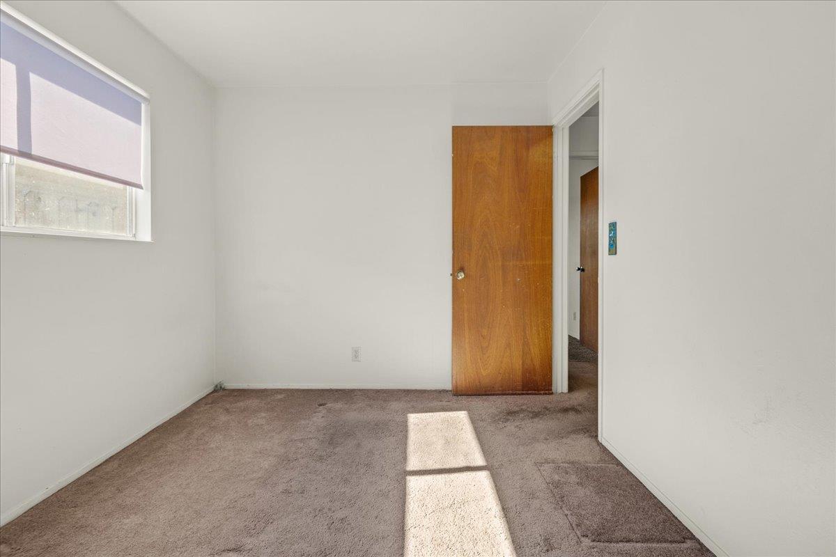 Detail Gallery Image 21 of 27 For 1661 Klamath Dr, Salinas,  CA 93906 - 4 Beds | 2 Baths