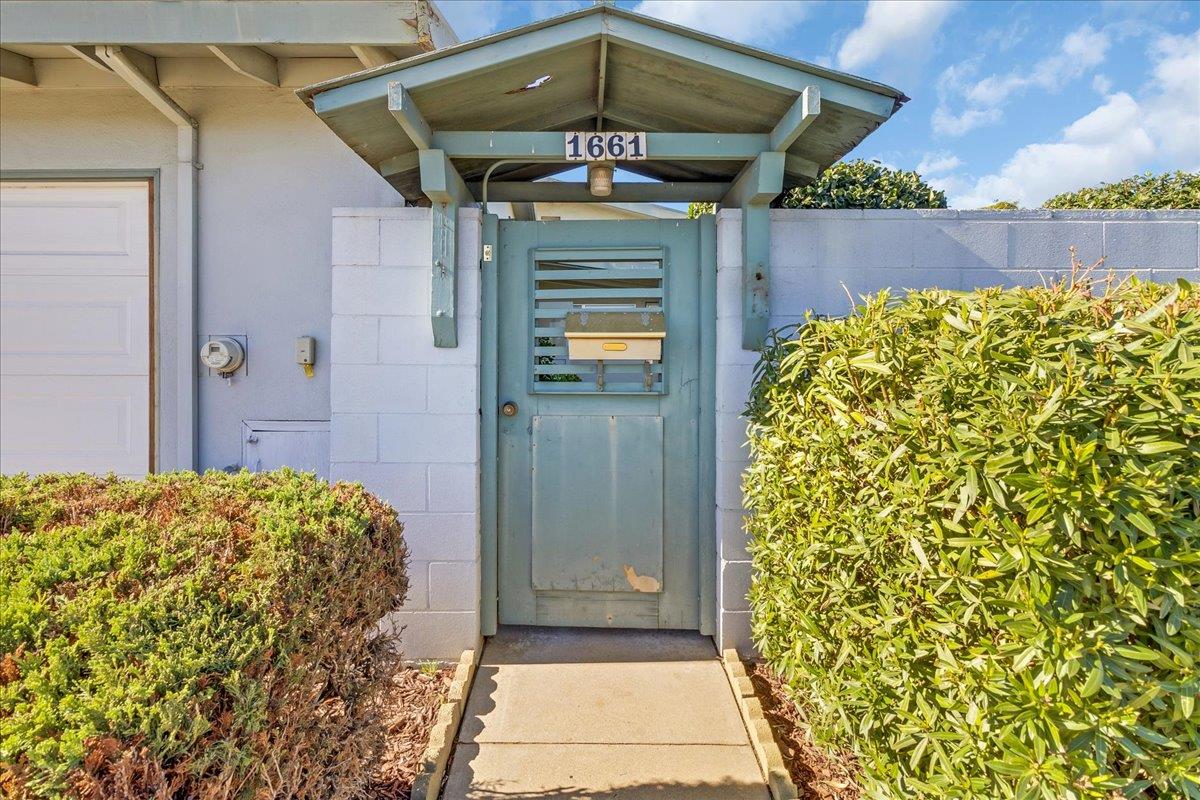 Detail Gallery Image 3 of 27 For 1661 Klamath Dr, Salinas,  CA 93906 - 4 Beds | 2 Baths