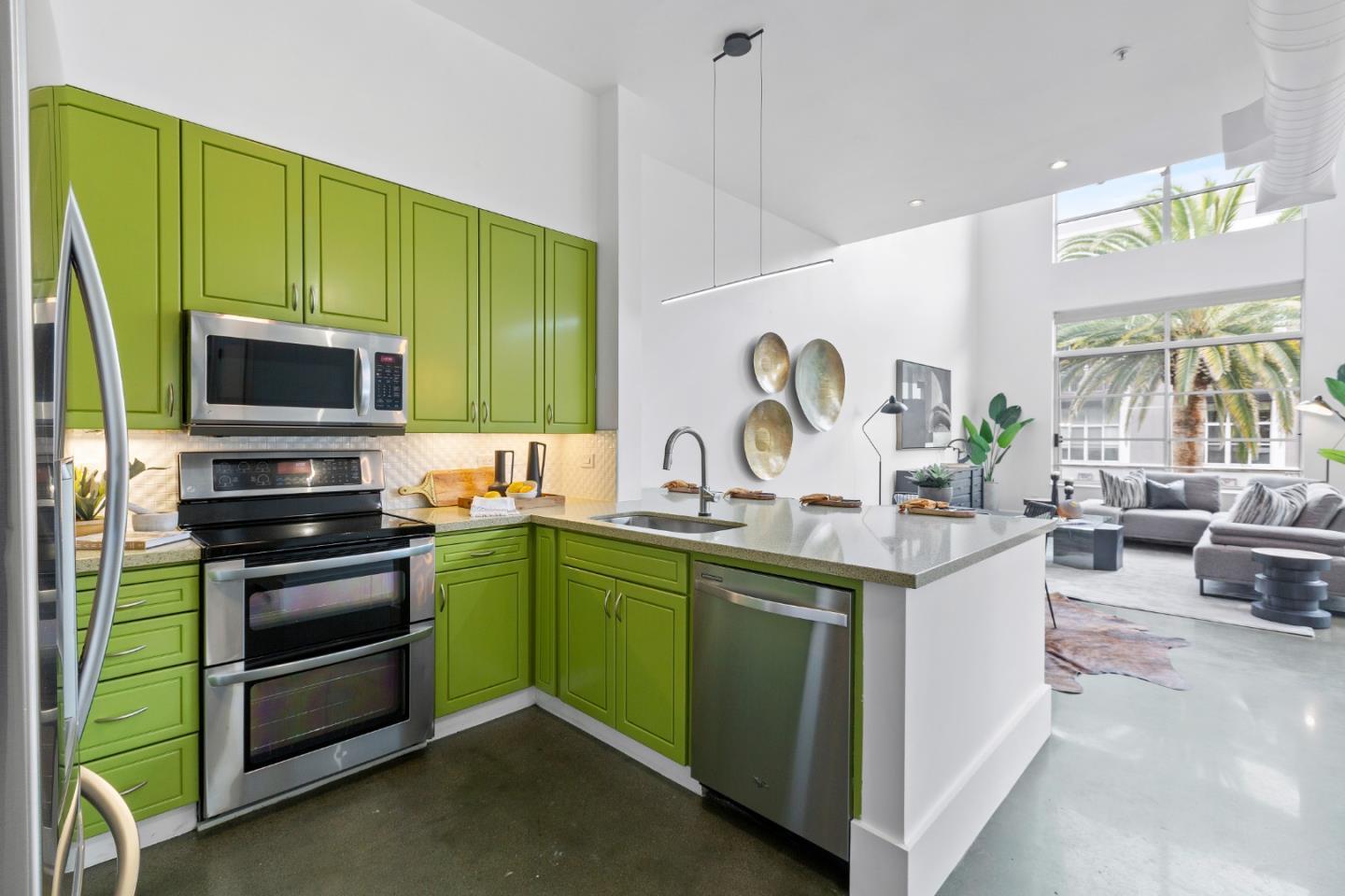 Detail Gallery Image 8 of 16 For 333 Santana Row #201,  San Jose,  CA 95128 - 3 Beds | 3 Baths