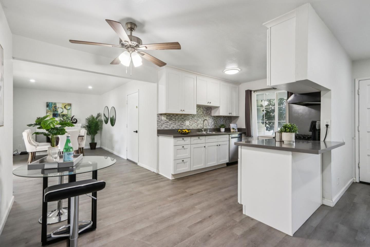 Detail Gallery Image 12 of 44 For 640 Coyote Rd, San Jose,  CA 95111 - 3 Beds | 2 Baths