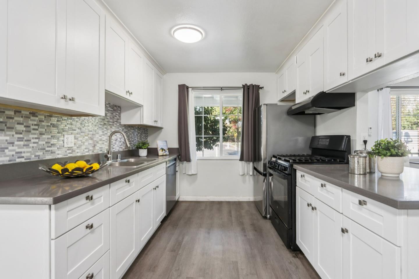 Detail Gallery Image 13 of 44 For 640 Coyote Rd, San Jose,  CA 95111 - 3 Beds | 2 Baths