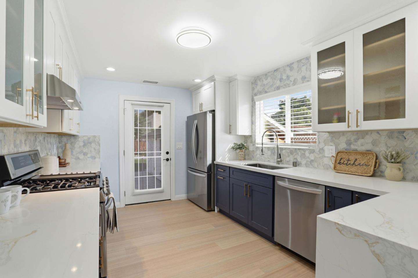 Detail Gallery Image 15 of 40 For 614 N 12th St, San Jose,  CA 95112 - 3 Beds | 2 Baths