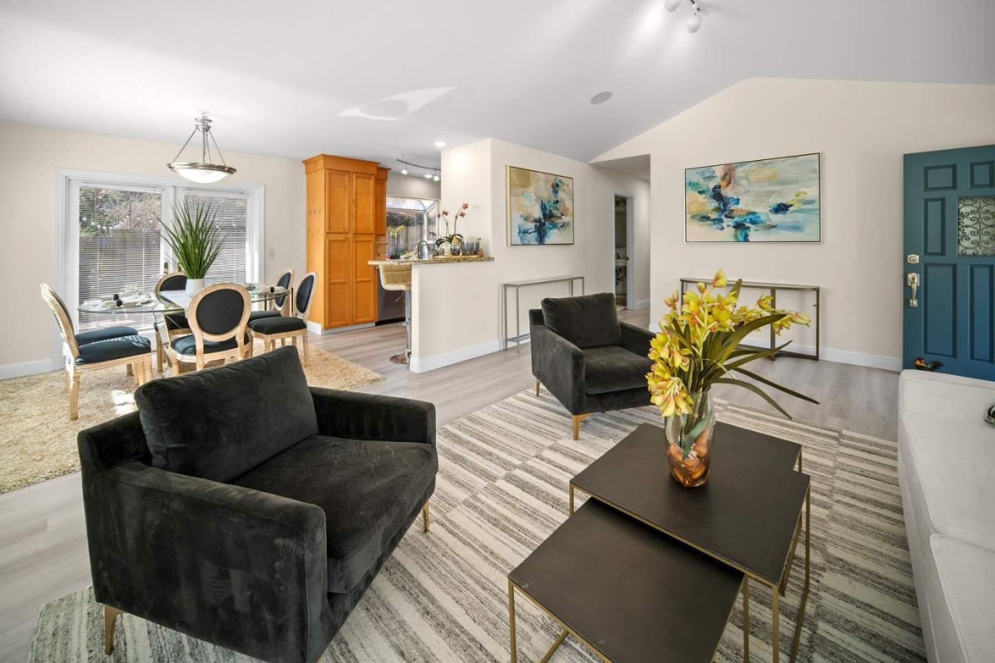 Detail Gallery Image 4 of 26 For 1109 Mcclellan Ave, Monterey,  CA 93940 - 3 Beds | 2 Baths