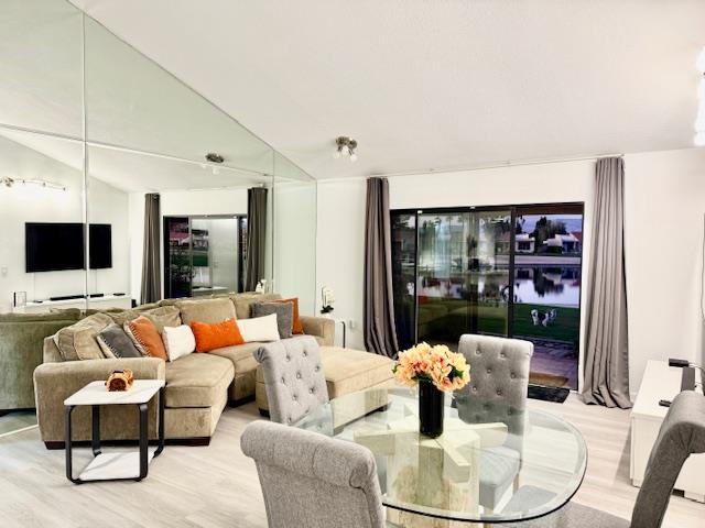 Detail Gallery Image 12 of 25 For 40280 Bay Hill Way, Palm Desert,  CA 92211 - 2 Beds | 2 Baths