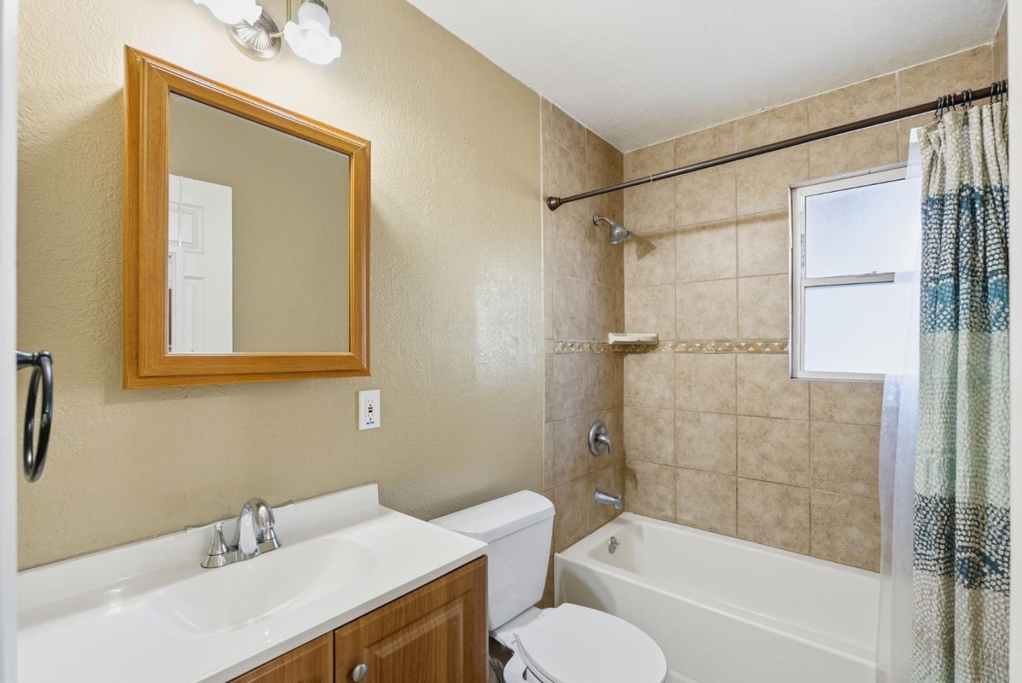 Detail Gallery Image 17 of 39 For 1650 S Wolfe Rd, Sunnyvale,  CA 94087 - 3 Beds | 2 Baths