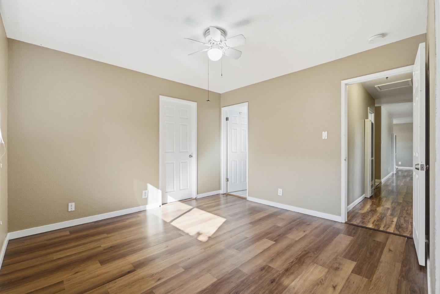 Detail Gallery Image 23 of 39 For 1650 S Wolfe Rd, Sunnyvale,  CA 94087 - 3 Beds | 2 Baths