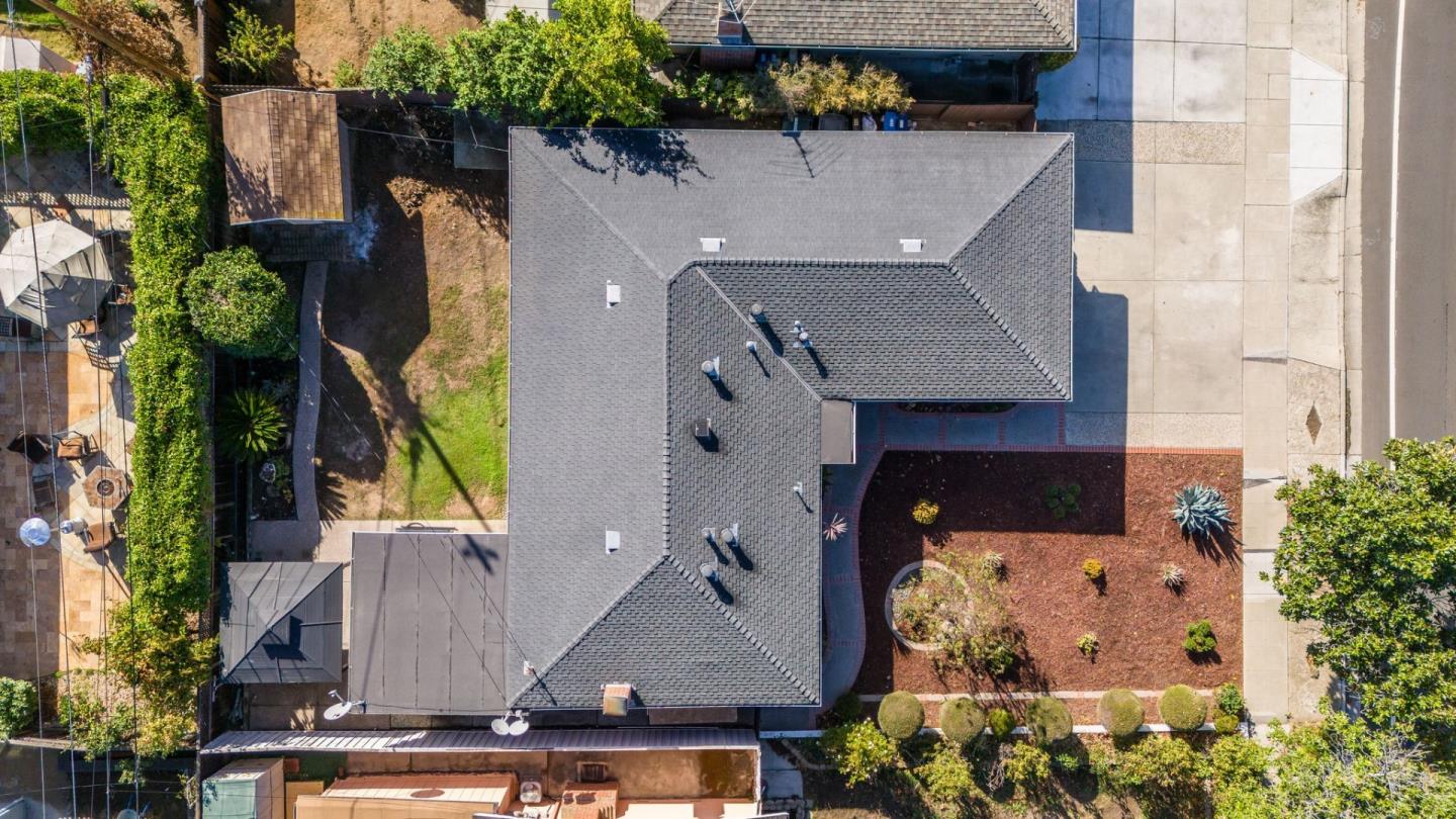 Detail Gallery Image 35 of 39 For 1650 S Wolfe Rd, Sunnyvale,  CA 94087 - 3 Beds | 2 Baths