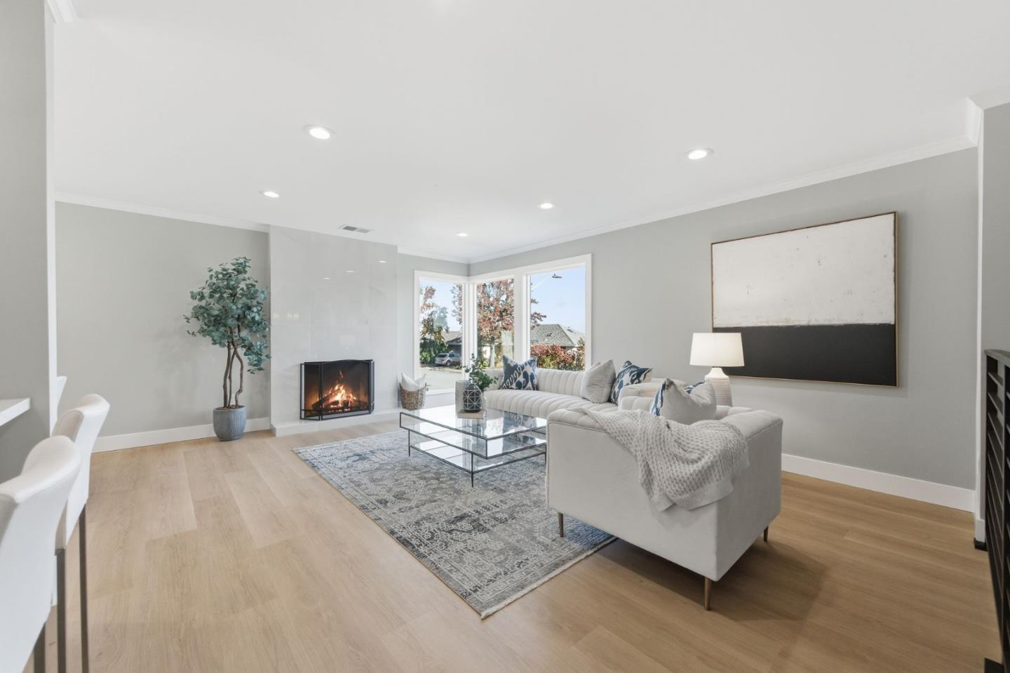 Detail Gallery Image 8 of 19 For 1104 Eden Bower Ln, Redwood City,  CA 94061 - 4 Beds | 3 Baths