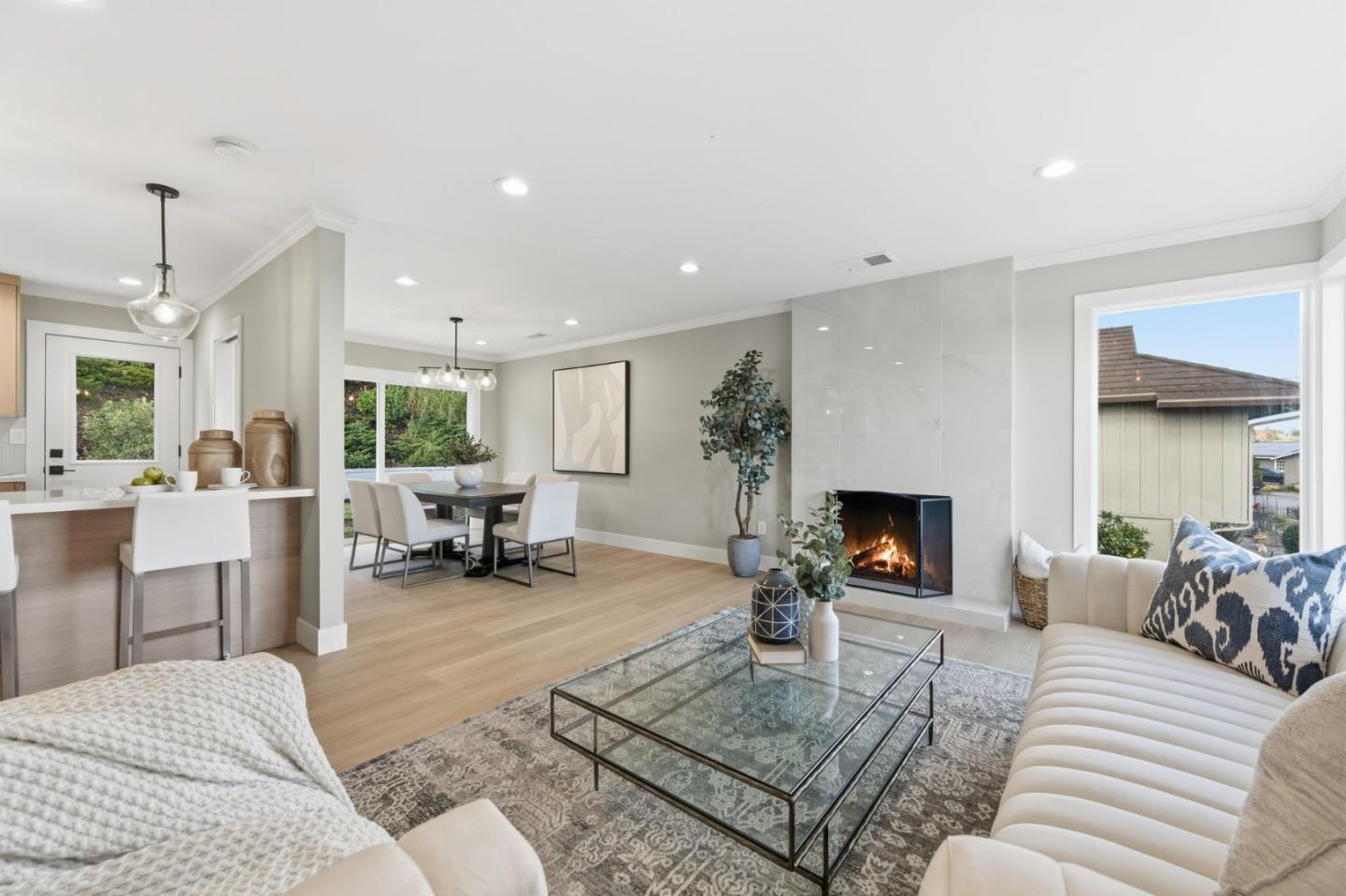 Detail Gallery Image 9 of 19 For 1104 Eden Bower Ln, Redwood City,  CA 94061 - 4 Beds | 3 Baths