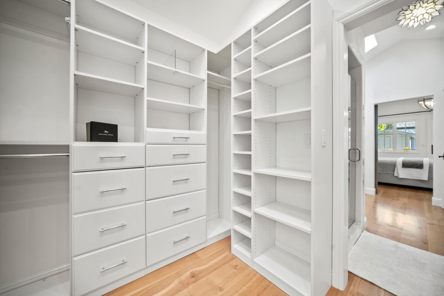 Detail Gallery Image 11 of 23 For 24817 Santa Fe St, Carmel,  CA 93923 - 3 Beds | 2/1 Baths