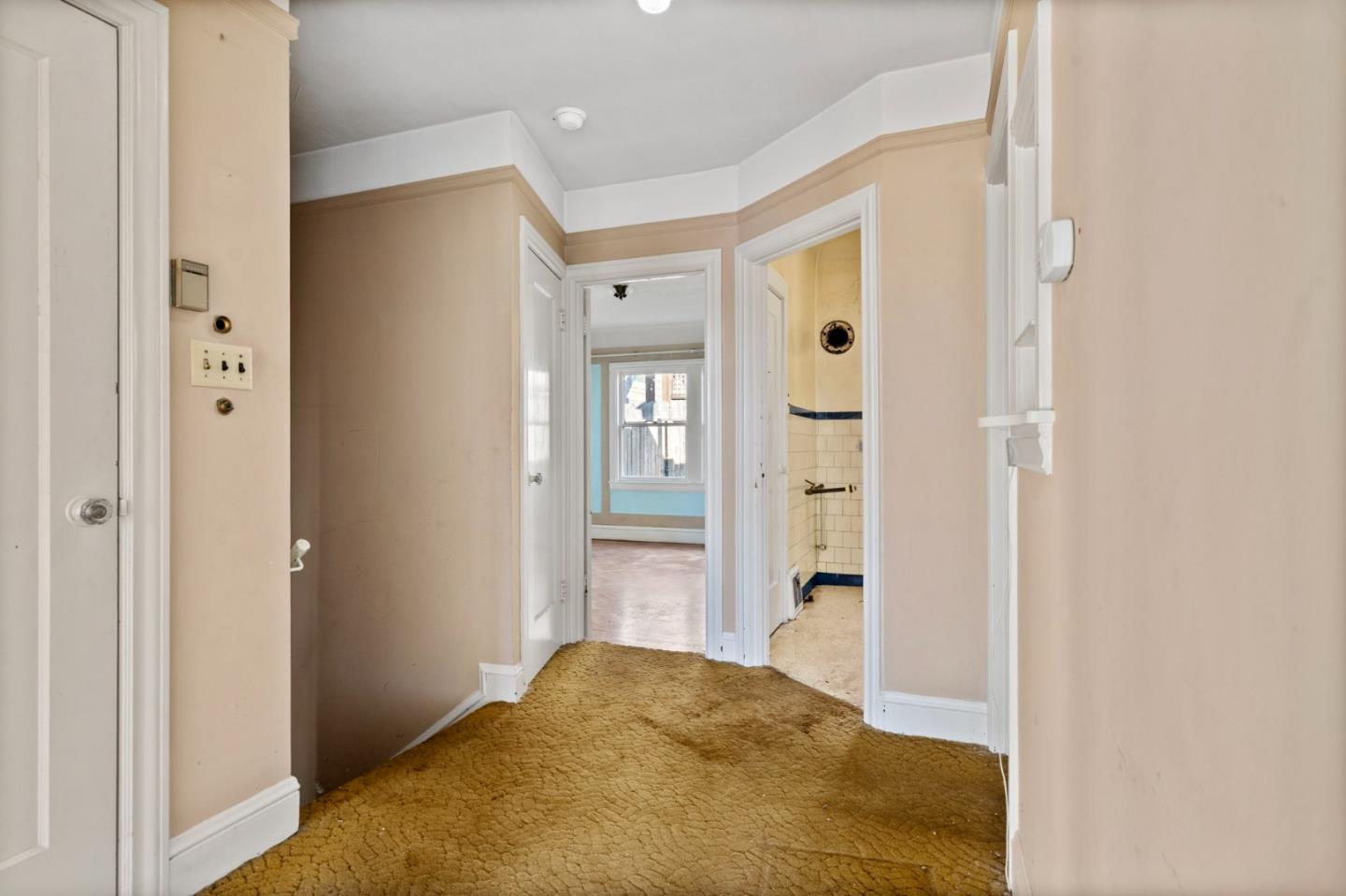 Detail Gallery Image 13 of 24 For 211 Crescent Ave, San Francisco,  CA 94110 - 1 Beds | 1 Baths