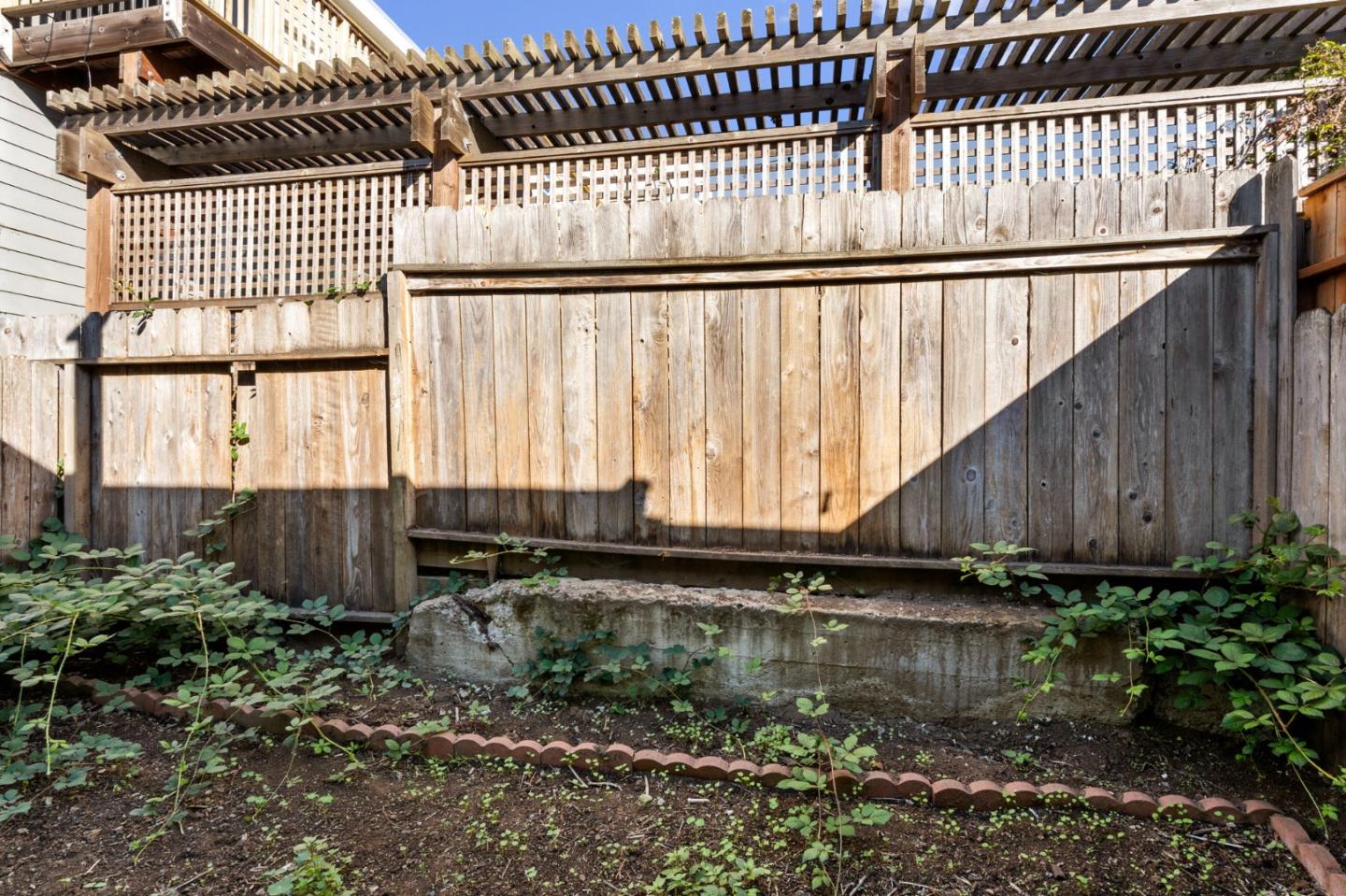 Detail Gallery Image 23 of 24 For 211 Crescent Ave, San Francisco,  CA 94110 - 1 Beds | 1 Baths