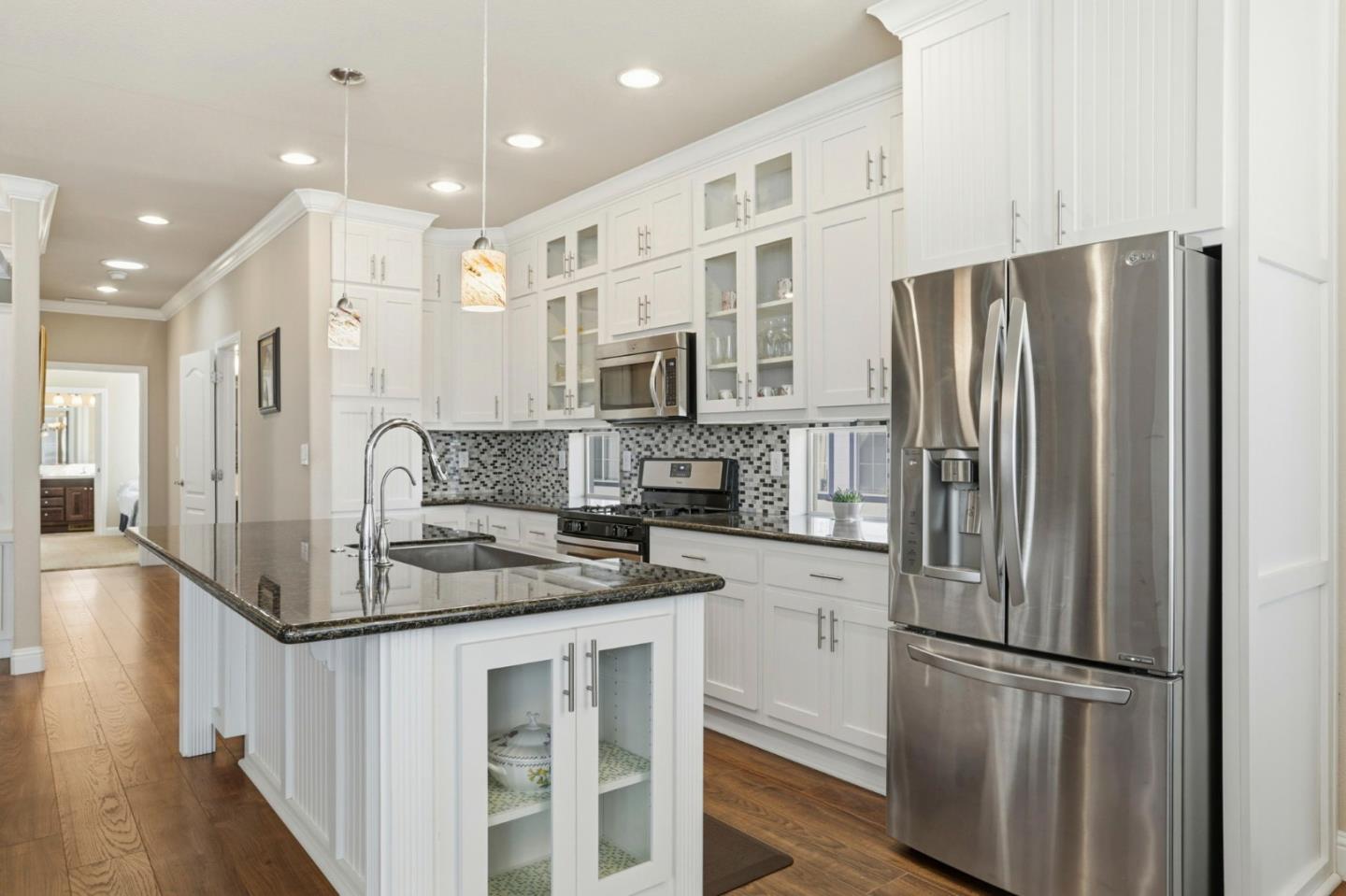 Detail Gallery Image 15 of 38 For 1111 Moorse Ave #40,  Sunnyvale,  CA 94089 - 3 Beds | 3 Baths