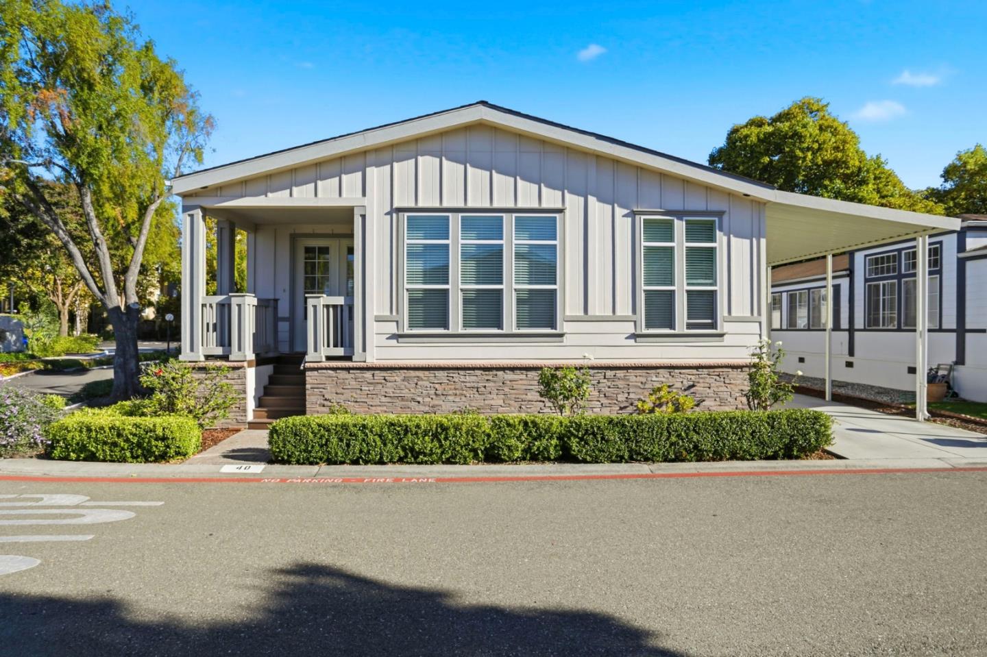 Detail Gallery Image 2 of 38 For 1111 Moorse Ave #40,  Sunnyvale,  CA 94089 - 3 Beds | 3 Baths