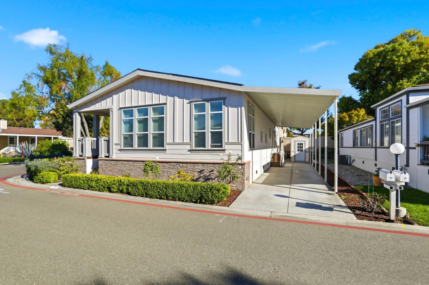 Detail Gallery Image 4 of 38 For 1111 Moorse Ave #40,  Sunnyvale,  CA 94089 - 3 Beds | 3 Baths