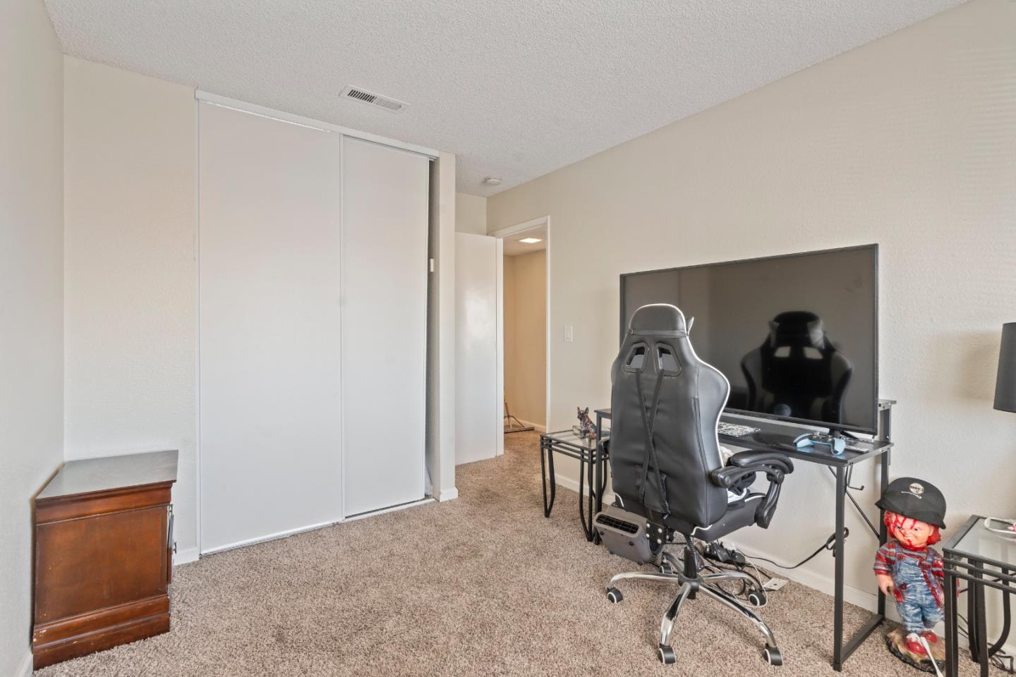 Detail Gallery Image 23 of 32 For 1635 Cherokee Dr, Salinas,  CA 93906 - 3 Beds | 2 Baths