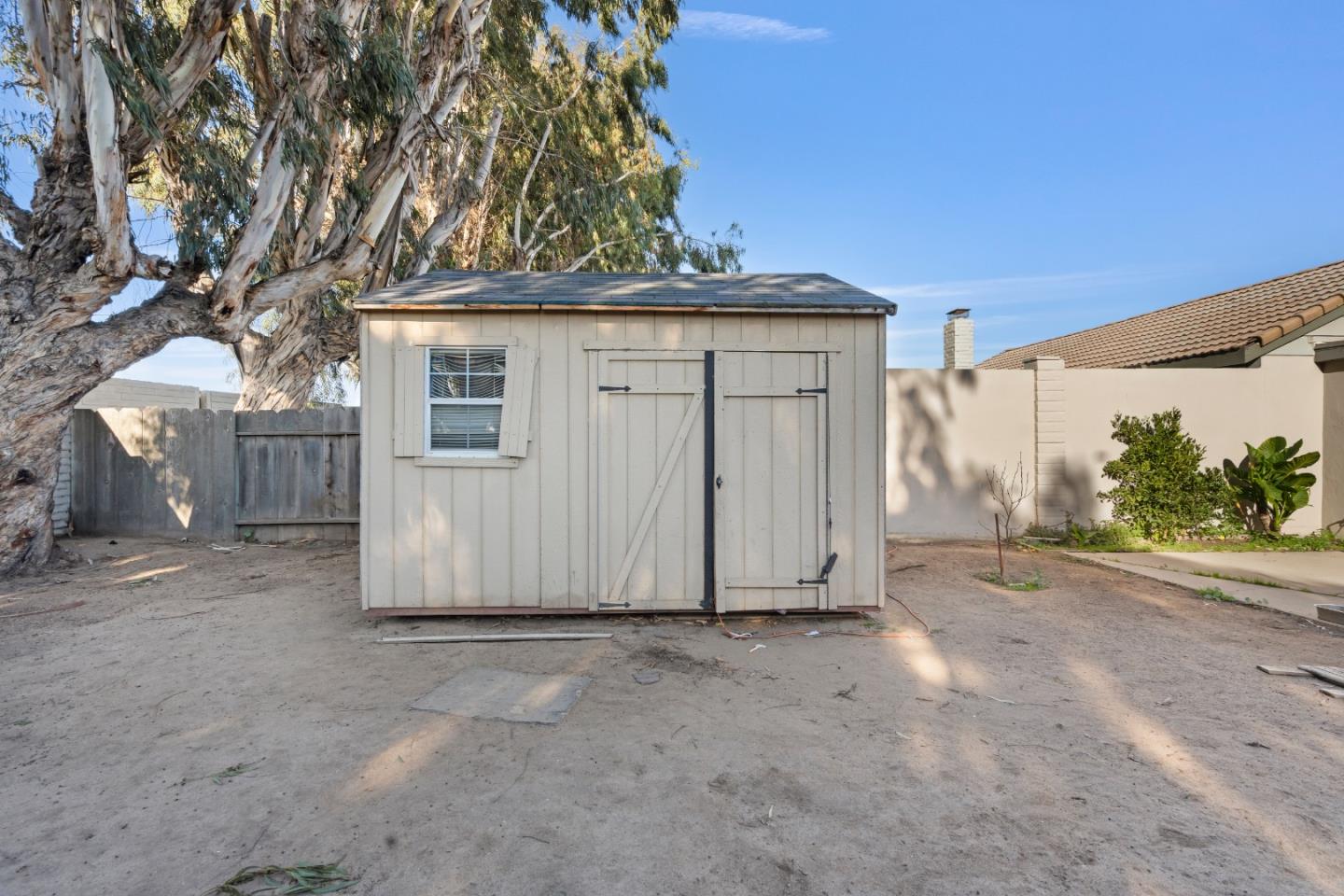 Detail Gallery Image 28 of 32 For 1635 Cherokee Dr, Salinas,  CA 93906 - 3 Beds | 2 Baths