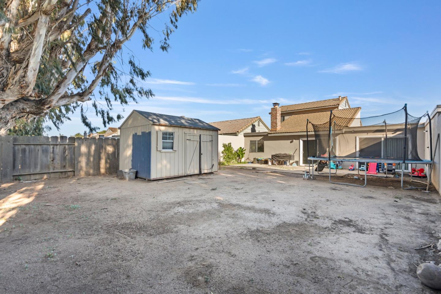 Detail Gallery Image 29 of 32 For 1635 Cherokee Dr, Salinas,  CA 93906 - 3 Beds | 2 Baths