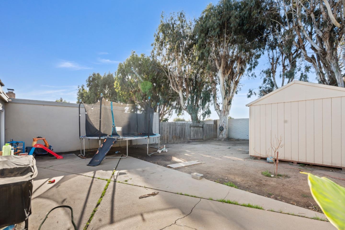 Detail Gallery Image 32 of 32 For 1635 Cherokee Dr, Salinas,  CA 93906 - 3 Beds | 2 Baths