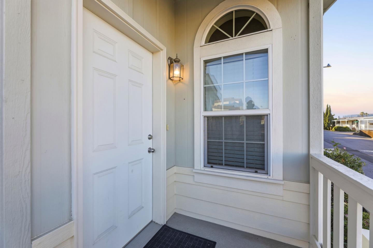 Detail Gallery Image 3 of 41 For 1085 Tasman Dr #201,  Sunnyvale,  CA 94089 - 3 Beds | 2 Baths