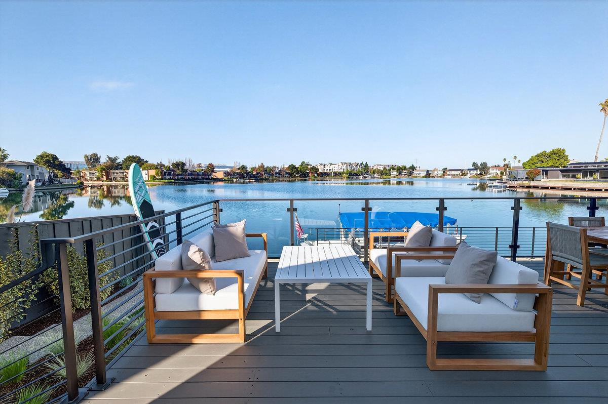 Detail Gallery Image 19 of 29 For 631 Matsonia Dr, Foster City,  CA 94404 - 4 Beds | 2/1 Baths