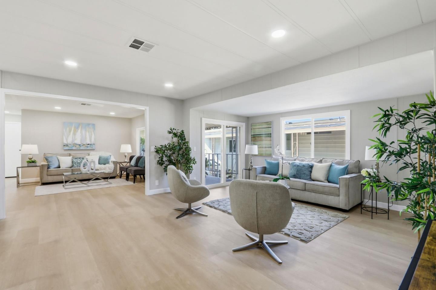 Detail Gallery Image 11 of 38 For 486 Millpond Dr #486,  San Jose,  CA 95125 - 3 Beds | 2 Baths