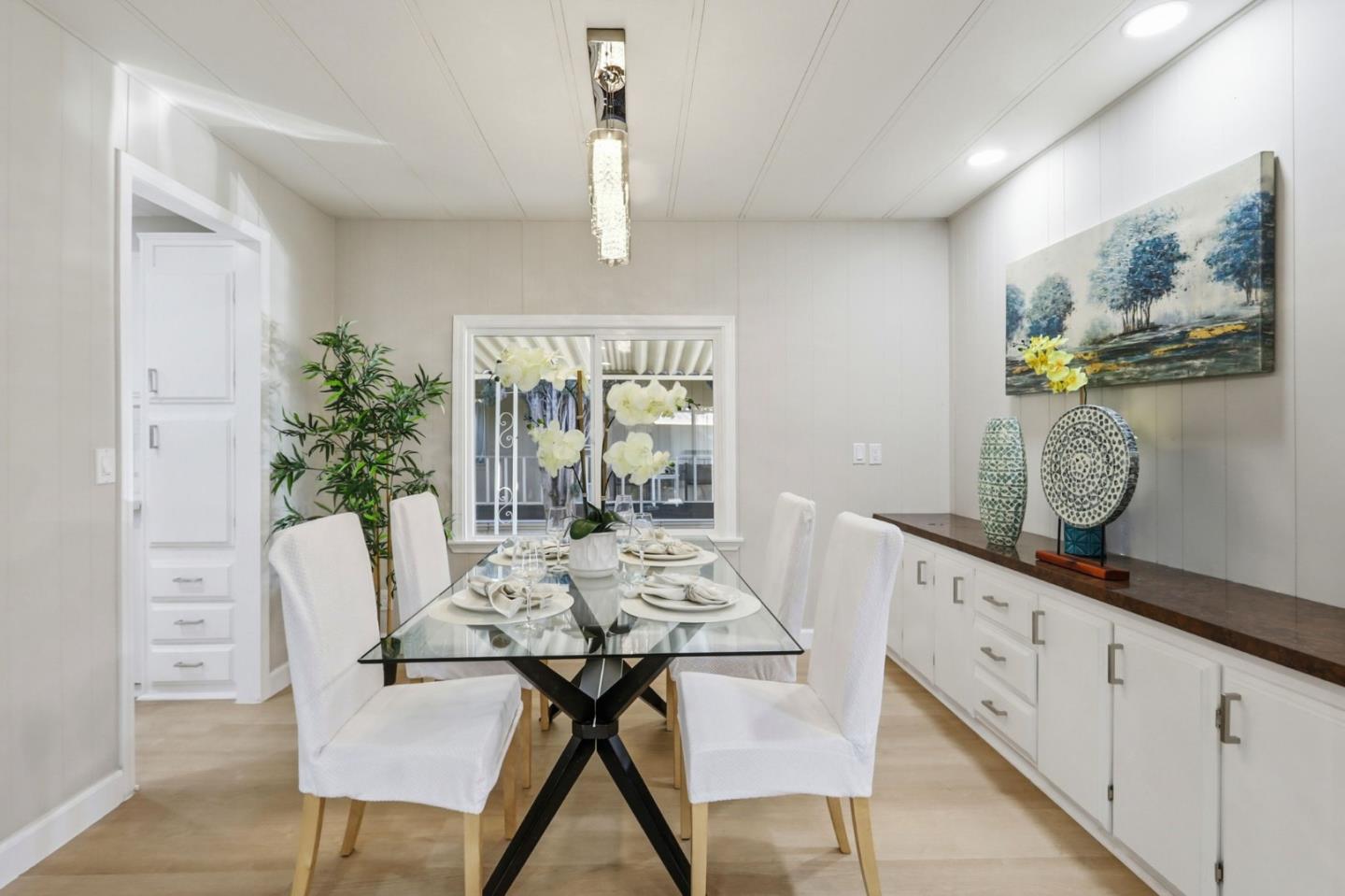 Detail Gallery Image 19 of 38 For 486 Millpond Dr #486,  San Jose,  CA 95125 - 3 Beds | 2 Baths