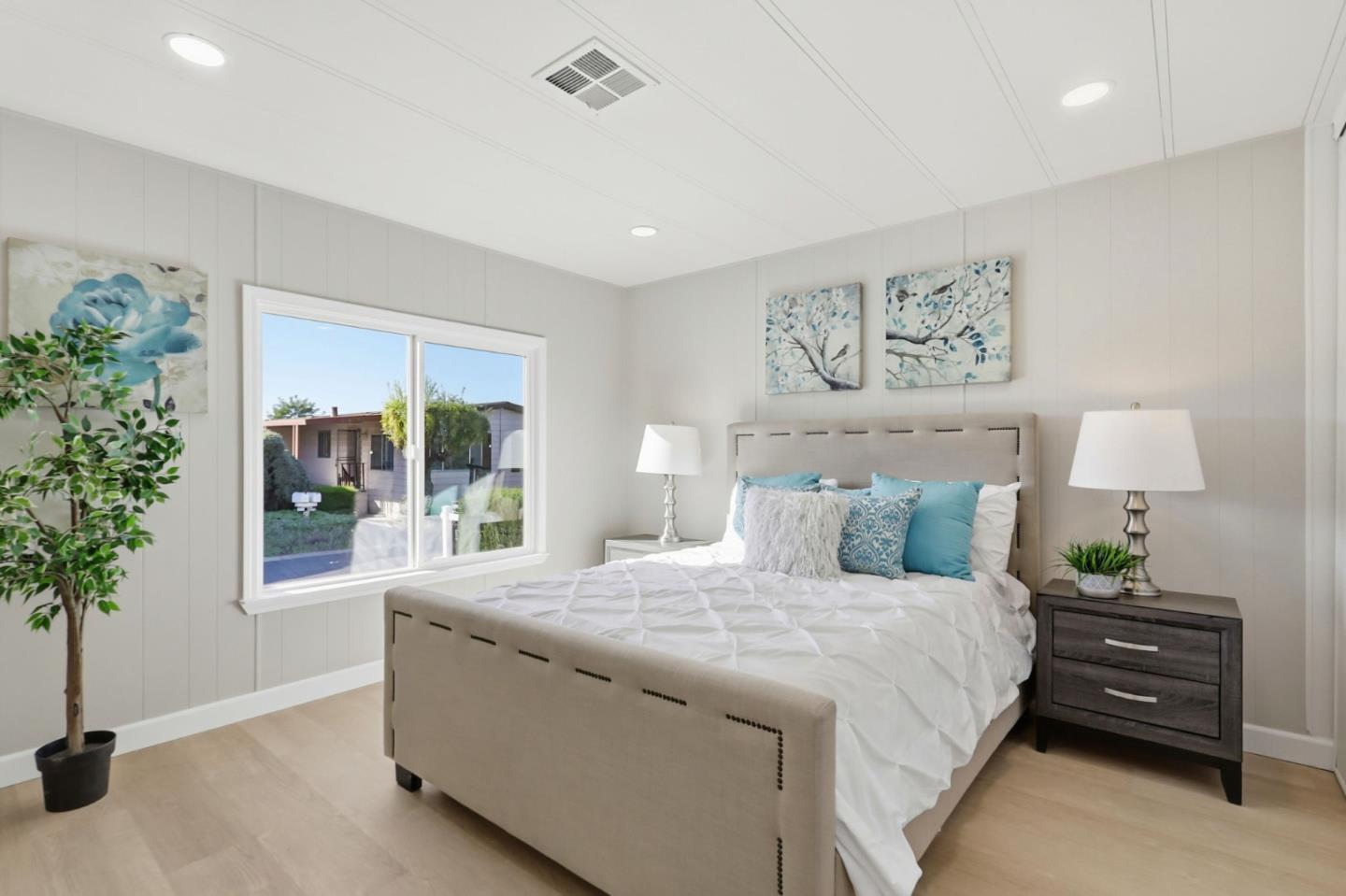 Detail Gallery Image 22 of 38 For 486 Millpond Dr #486,  San Jose,  CA 95125 - 3 Beds | 2 Baths