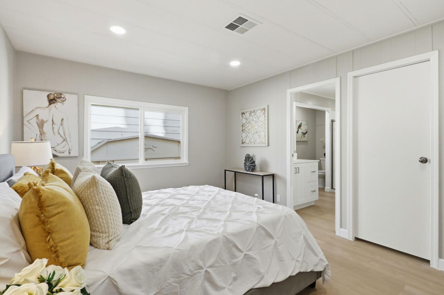 Detail Gallery Image 30 of 38 For 486 Millpond Dr #486,  San Jose,  CA 95125 - 3 Beds | 2 Baths