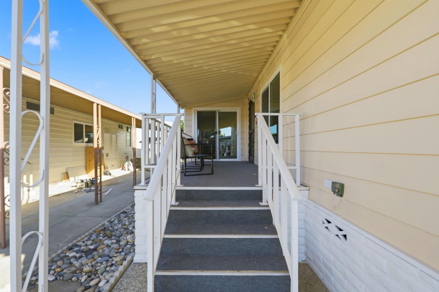 Detail Gallery Image 4 of 38 For 486 Millpond Dr #486,  San Jose,  CA 95125 - 3 Beds | 2 Baths