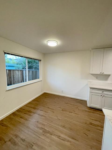 Detail Gallery Image 9 of 13 For 148 Rinconada Ave, Palo Alto,  CA 94301 - 2 Beds | 1 Baths