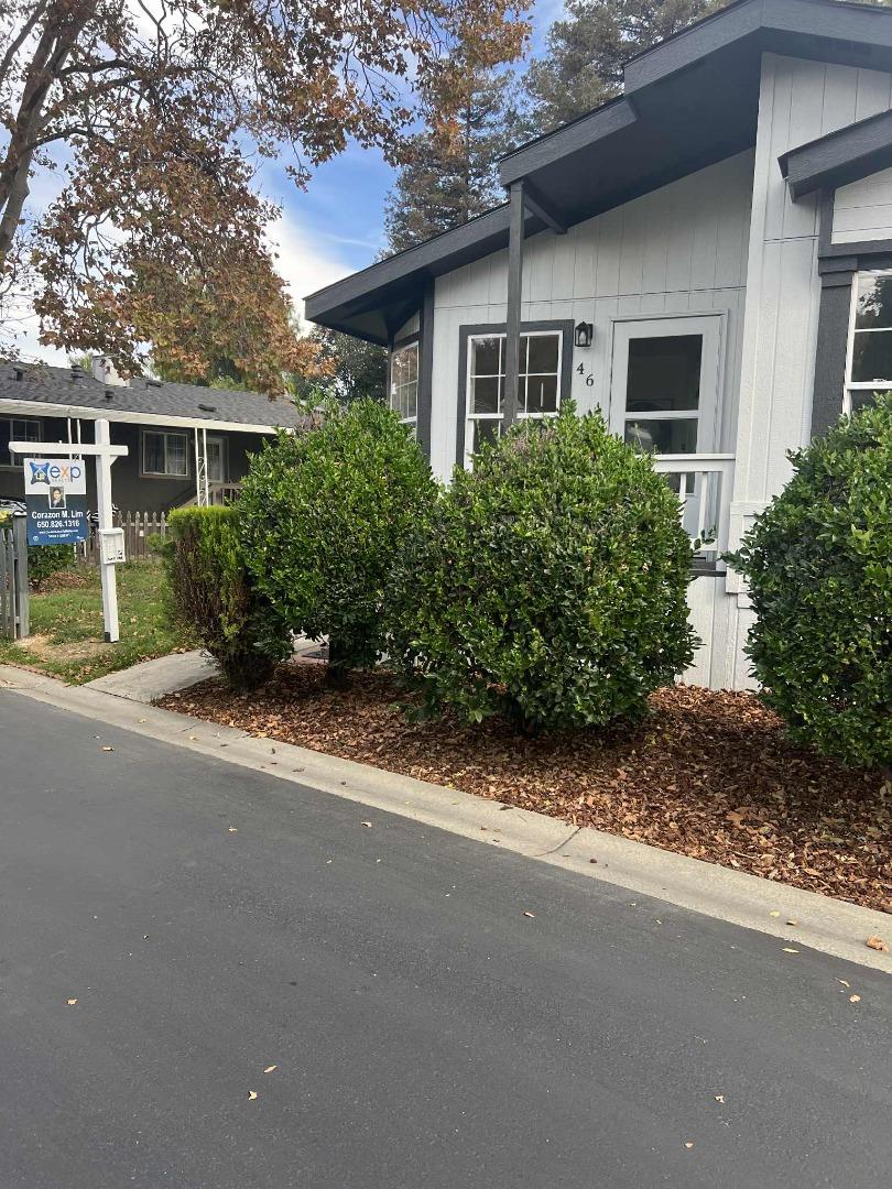 Detail Gallery Image 2 of 13 For 2151 Oakland Rd Space #46,  San Jose,  CA 95131 - 3 Beds | 2 Baths