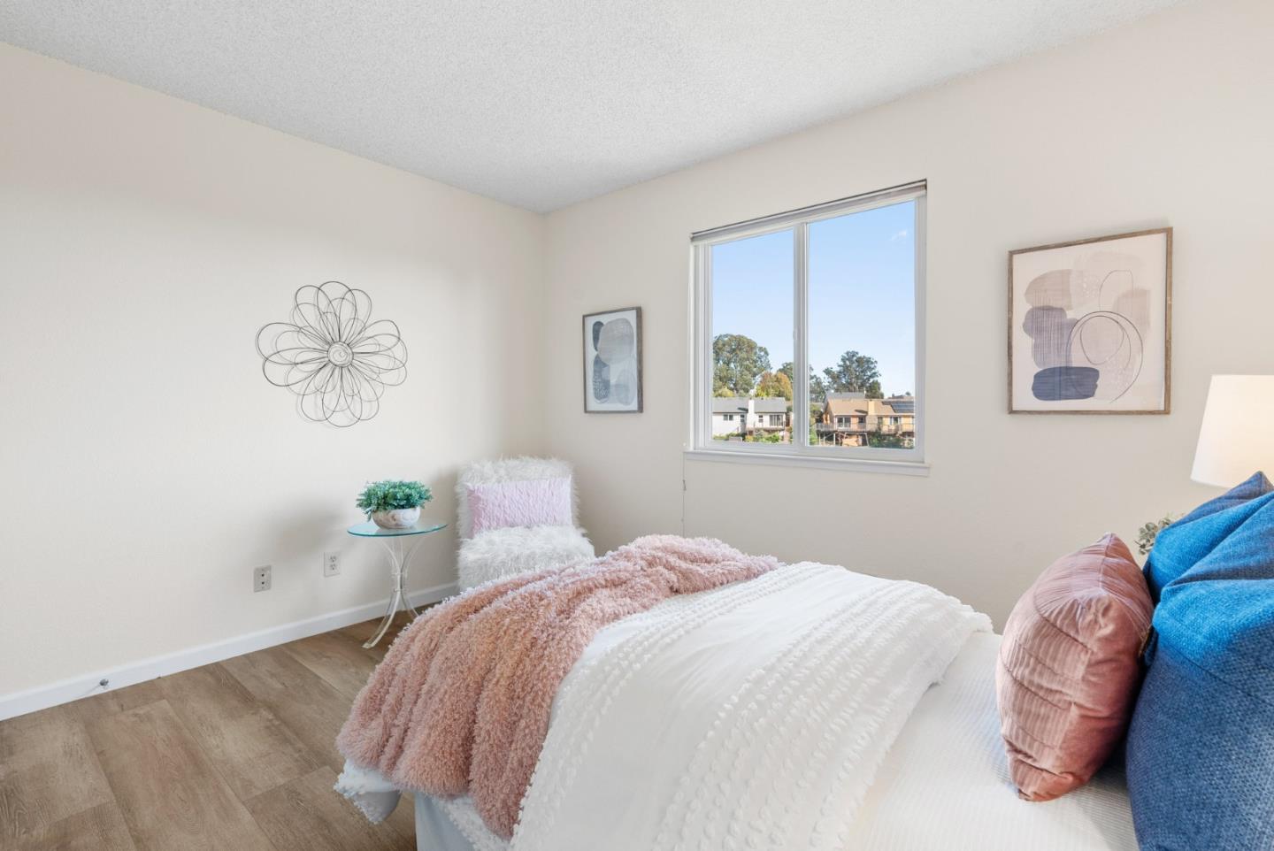 Detail Gallery Image 29 of 42 For 128 Mcmillan Dr, Santa Cruz,  CA 95060 - 4 Beds | 2/1 Baths