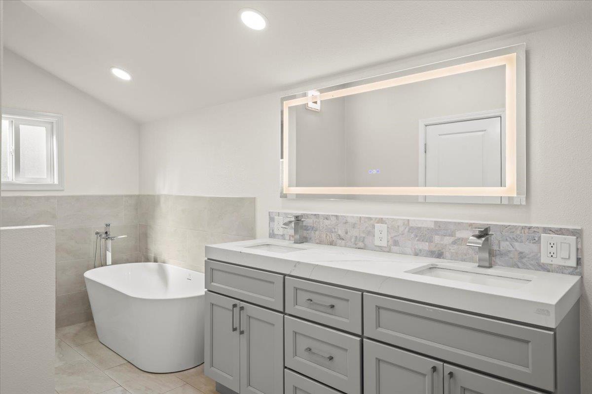 Detail Gallery Image 21 of 64 For 980 E Middle Ave, San Martin,  CA 95046 - 3 Beds | 2 Baths