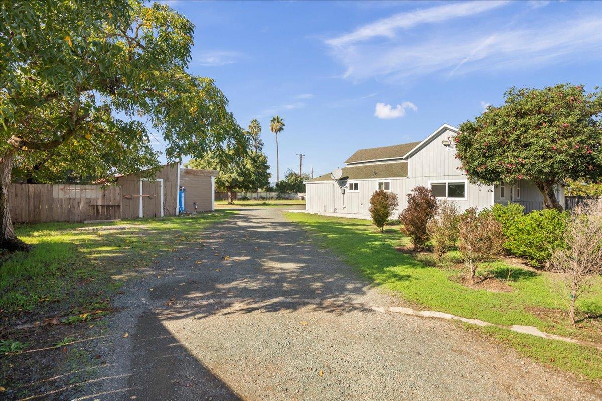 Detail Gallery Image 32 of 64 For 980 E Middle Ave, San Martin,  CA 95046 - 3 Beds | 2 Baths