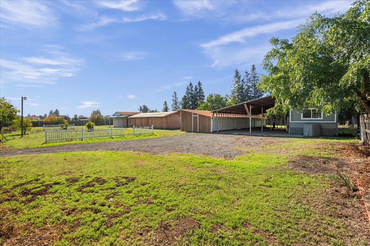 Detail Gallery Image 36 of 64 For 980 E Middle Ave, San Martin,  CA 95046 - 3 Beds | 2 Baths