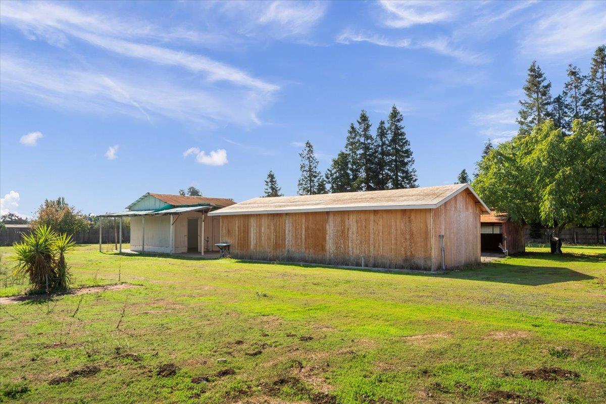 Detail Gallery Image 38 of 64 For 980 E Middle Ave, San Martin,  CA 95046 - 3 Beds | 2 Baths