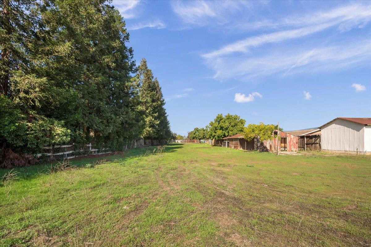 Detail Gallery Image 45 of 64 For 980 E Middle Ave, San Martin,  CA 95046 - 3 Beds | 2 Baths