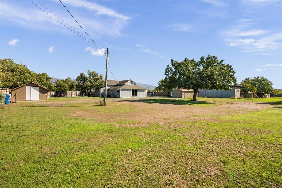 Detail Gallery Image 50 of 64 For 980 E Middle Ave, San Martin,  CA 95046 - 3 Beds | 2 Baths