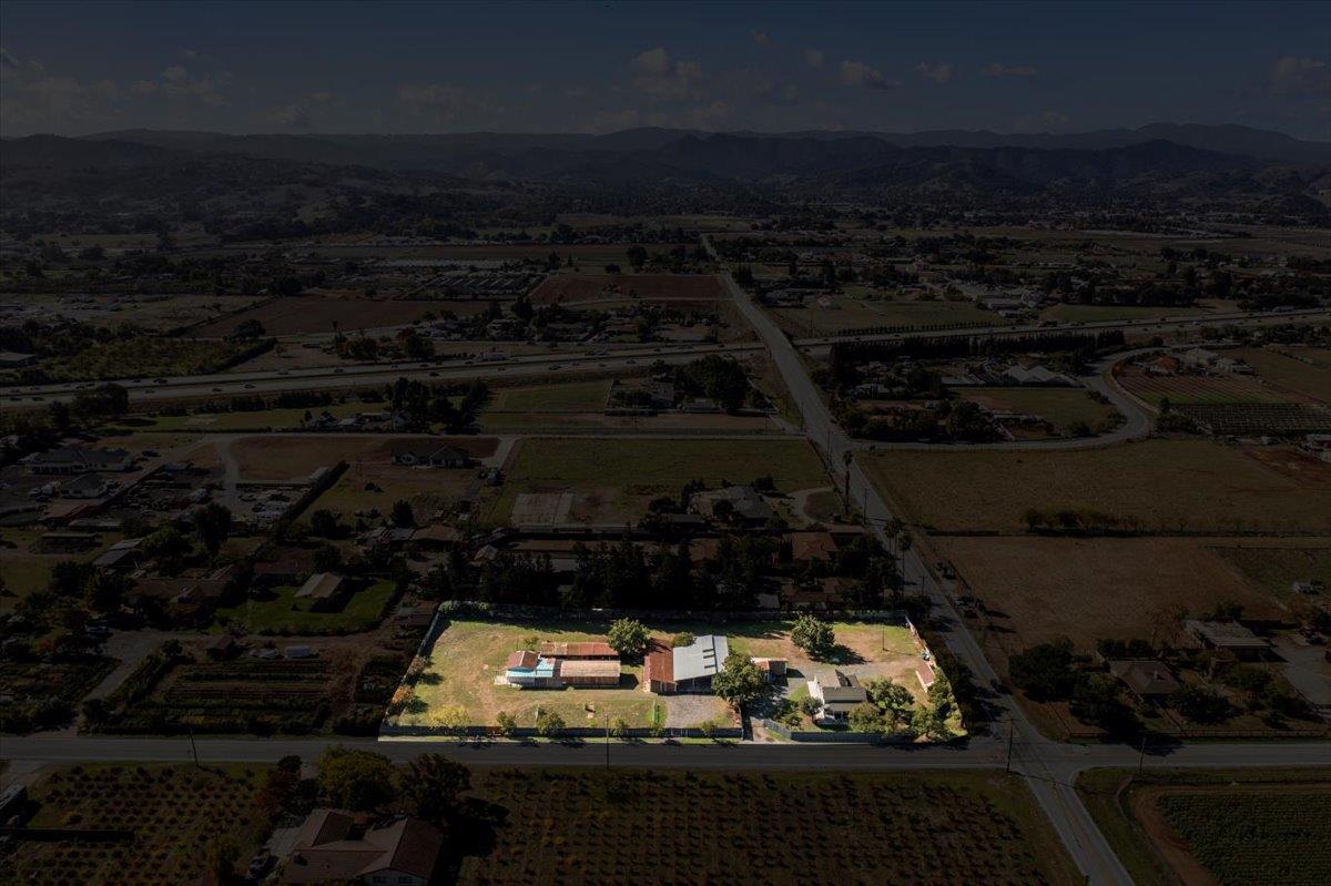 Detail Gallery Image 55 of 64 For 980 E Middle Ave, San Martin,  CA 95046 - 3 Beds | 2 Baths