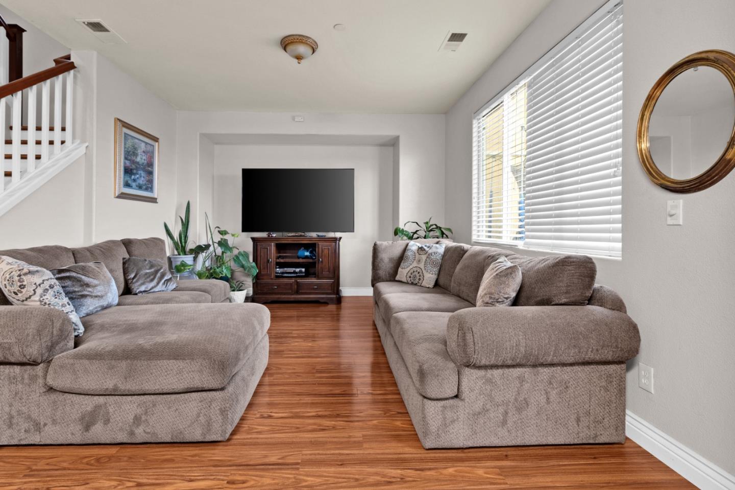 Detail Gallery Image 16 of 46 For 359 Barolo Cir, Greenfield,  CA 93927 - 4 Beds | 2/1 Baths