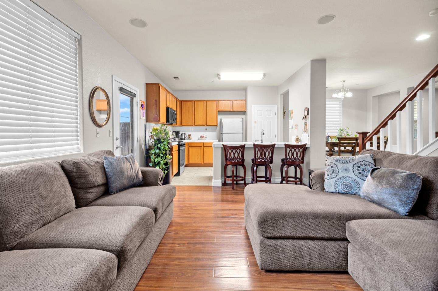 Detail Gallery Image 17 of 46 For 359 Barolo Cir, Greenfield,  CA 93927 - 4 Beds | 2/1 Baths