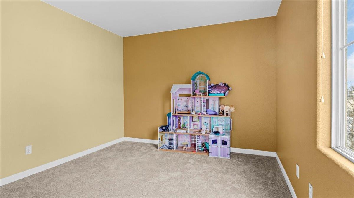 Detail Gallery Image 37 of 46 For 359 Barolo Cir, Greenfield,  CA 93927 - 4 Beds | 2/1 Baths