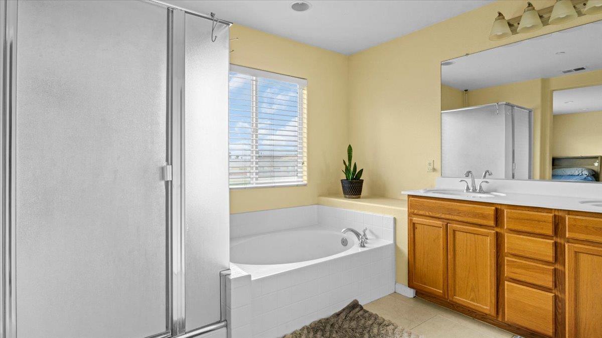 Detail Gallery Image 41 of 46 For 359 Barolo Cir, Greenfield,  CA 93927 - 4 Beds | 2/1 Baths